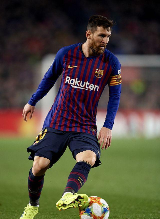 九游平台 -包含斯图加特内部会议纪要流出：今晨伤情更新，国王杯使命明确，球队文化再被提及的词条